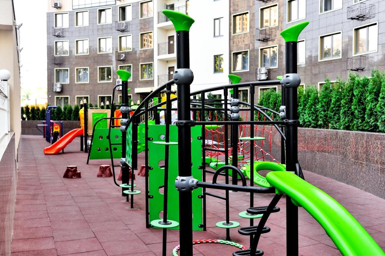 Arcadia Stylish Apartment Big Terrace! Odessa Dış mekan fotoğraf