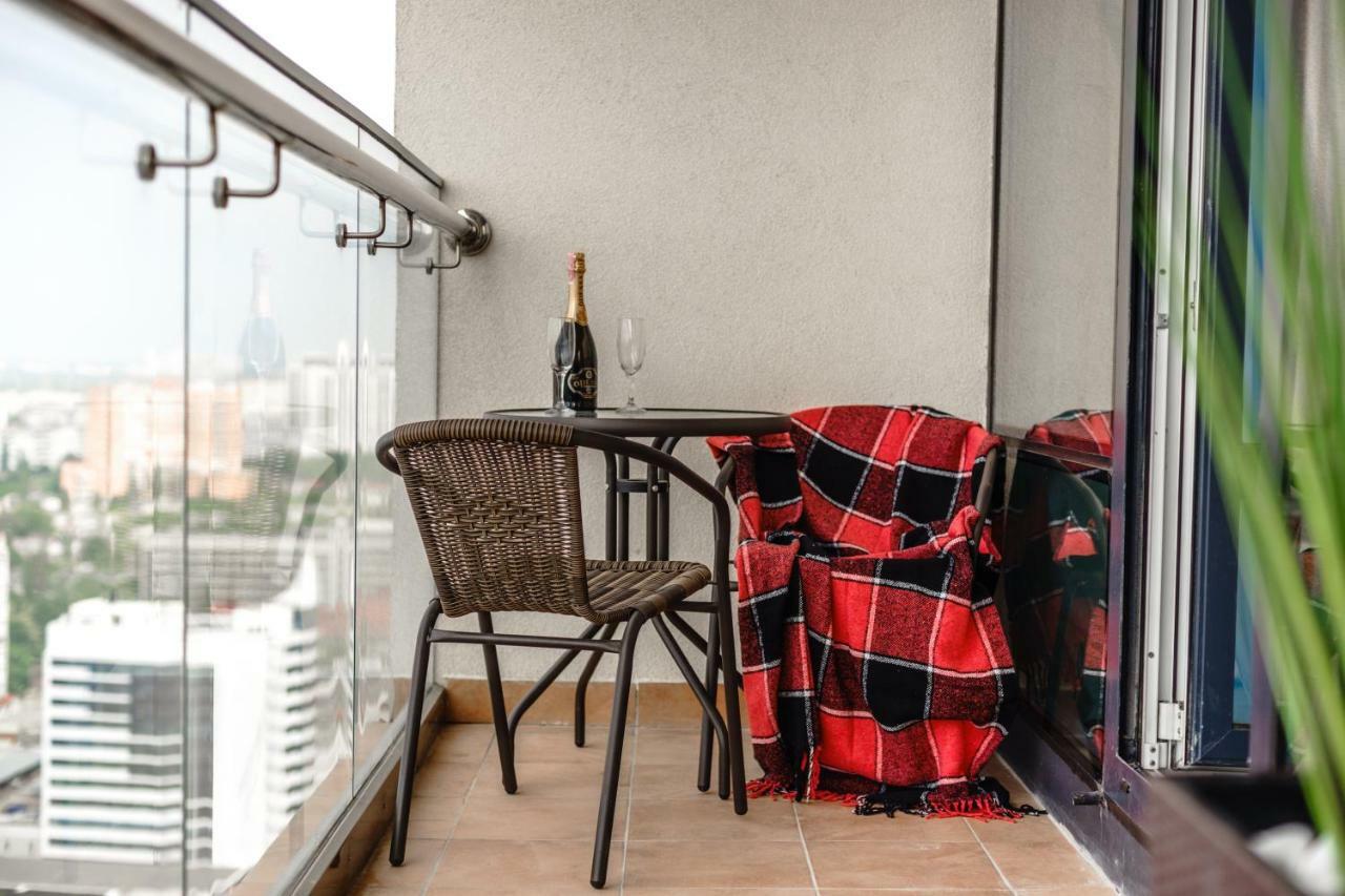 Arcadia Stylish Apartment Big Terrace! Odessa Dış mekan fotoğraf